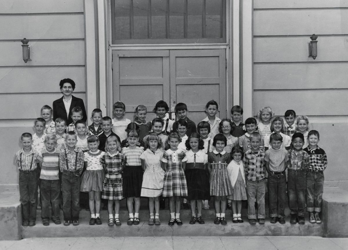 1st Grade, Mrs. Monlux