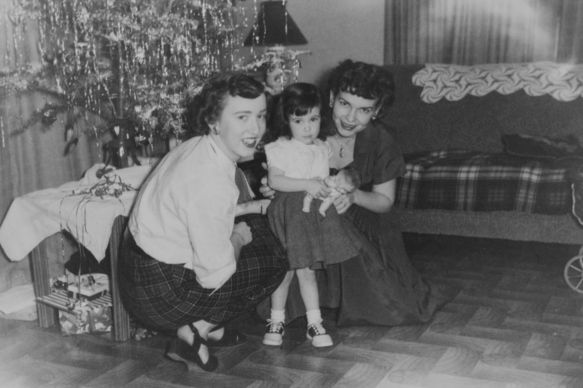 Janeen Cleo Judy Xmas